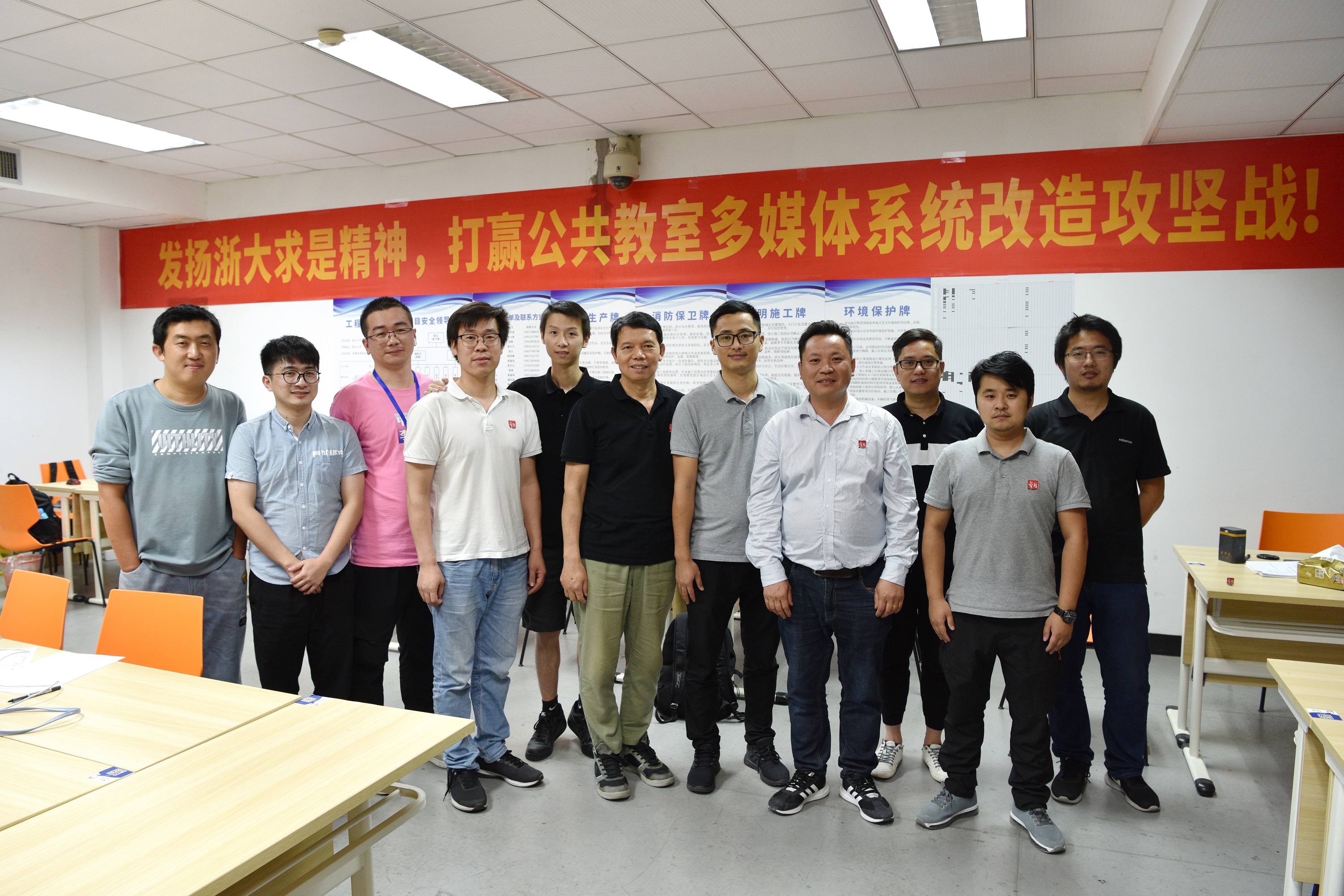 1601447634022078125.jpg 1601447634022078125.jpg